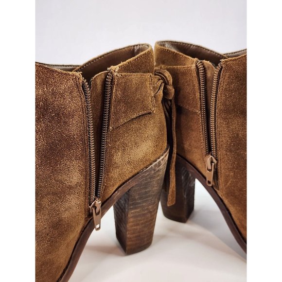 Vince Camuto Linford Boots Womens Size 6M Brown Suede Tasseled Ankle Booties - Picture 6 of 12